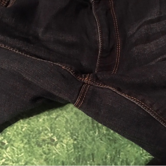 Denim Jeans Size 14 Distressed & Whiskering Est. 1948 Pants! - Picture 5 of 6
